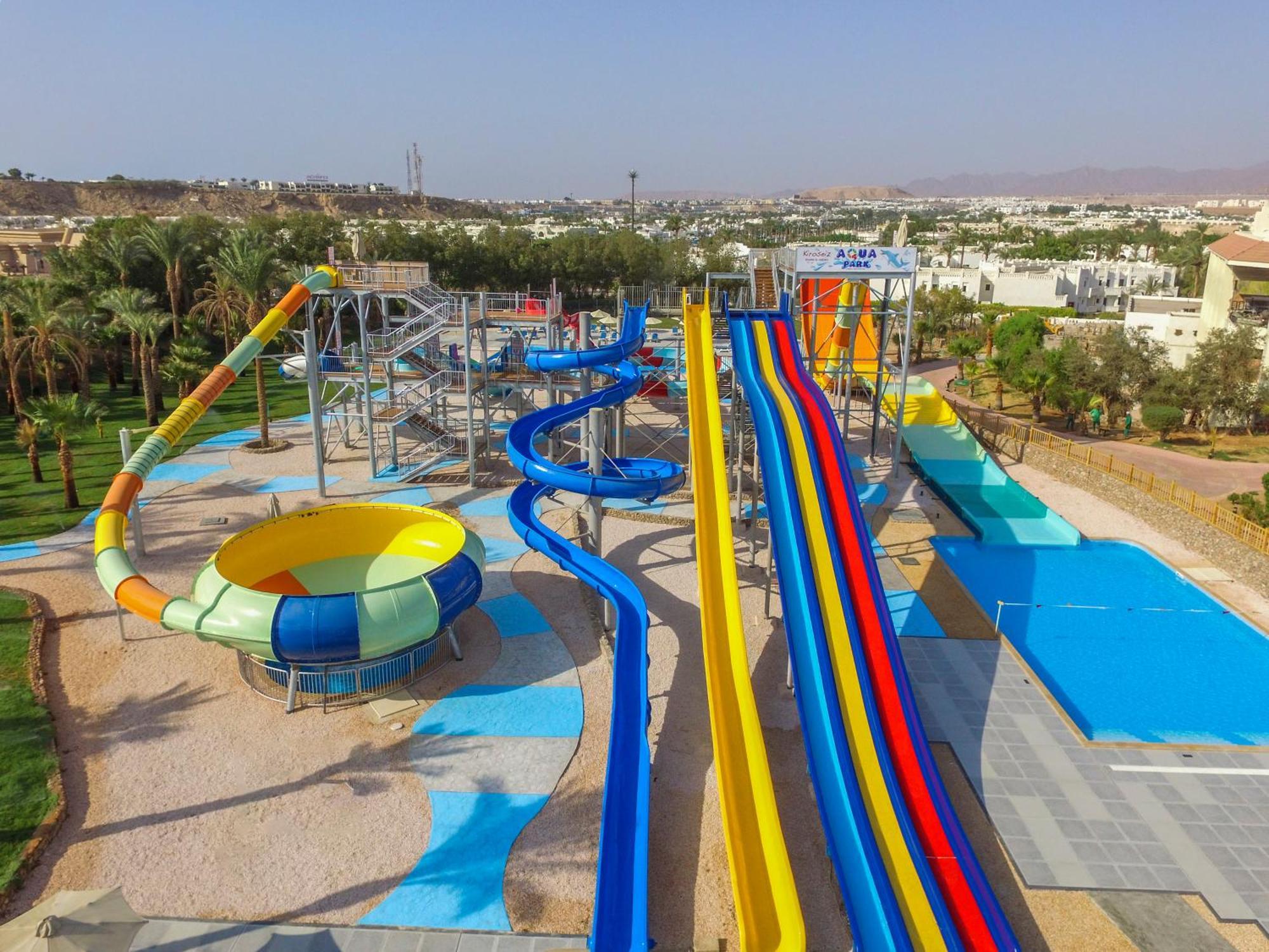 Xperience Kiroseiz Aquapark Premier-Naama Bay Hotel Sarm es-Sejk Kültér fotó Aqua Park
